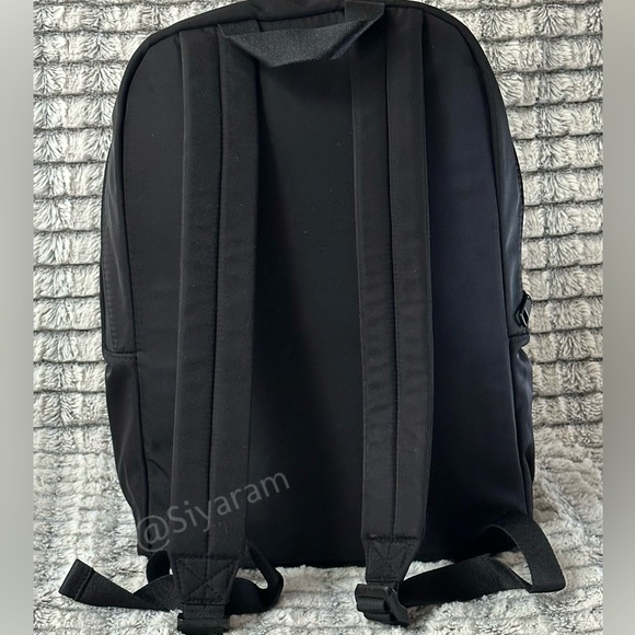 Calvin Klein backpack - Picture 4 of 7